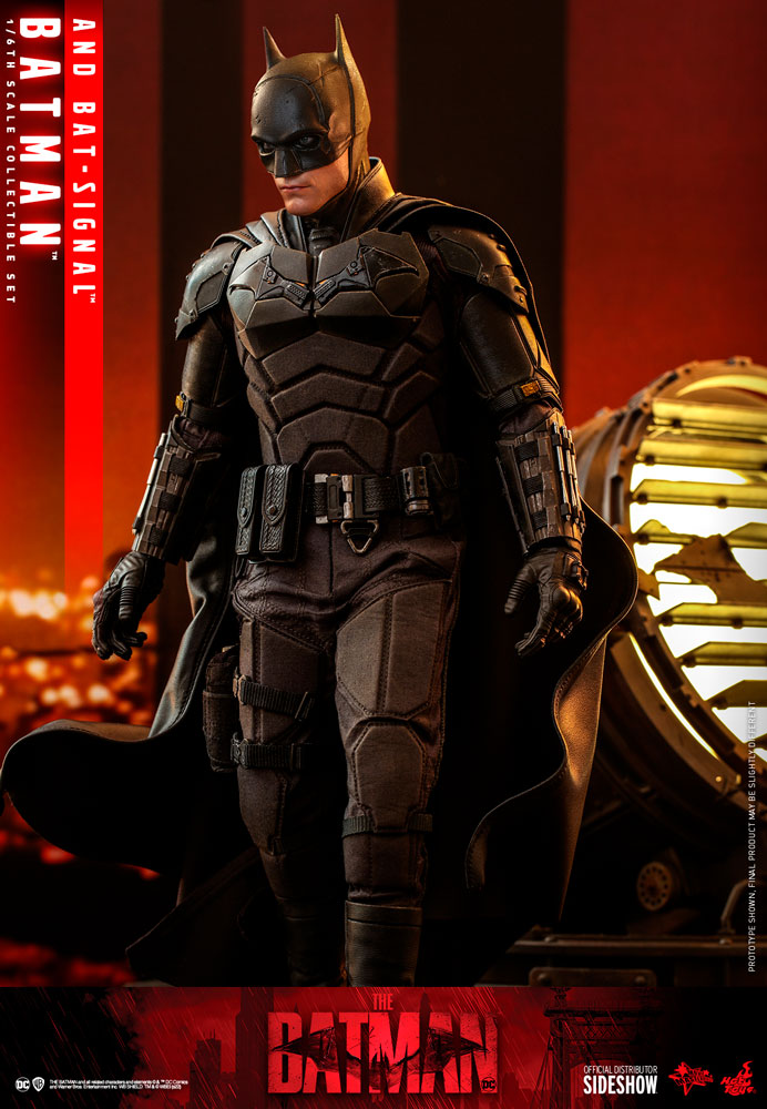 Batman and Bat-Signal DC Sixth Scale Figure