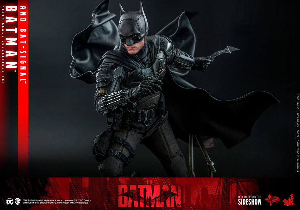 Batman and Bat-Signal DC Sixth Scale Figure
