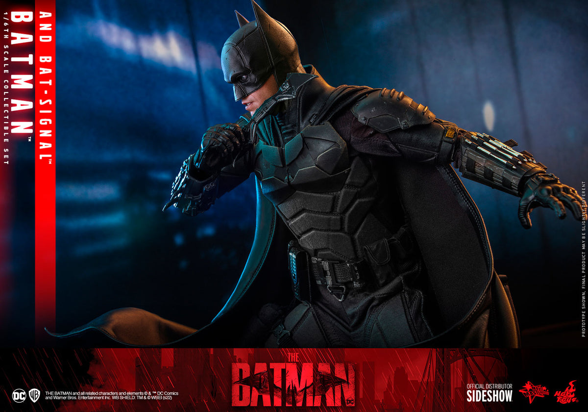 Batman and Bat-Signal DC Sixth Scale Figure