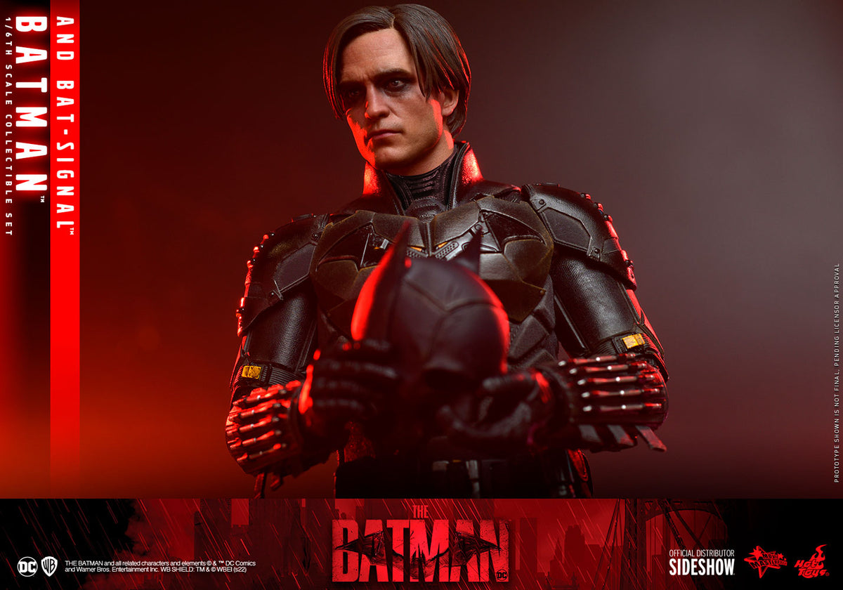 Batman and Bat-Signal DC Sixth Scale Figure