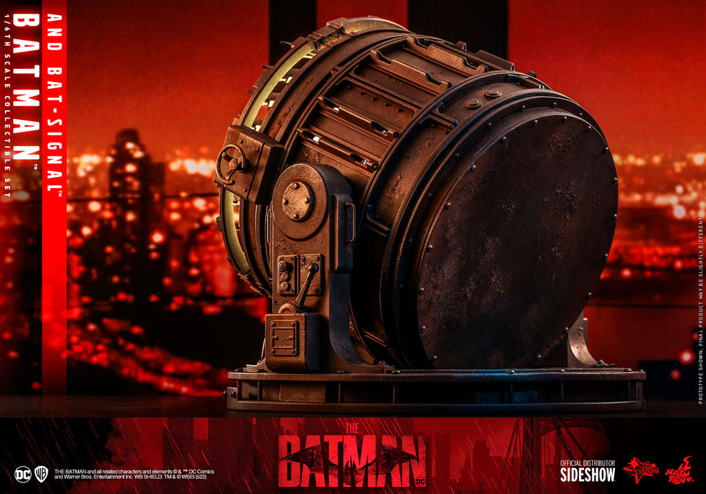 Batman and Bat-Signal DC Sixth Scale Figure