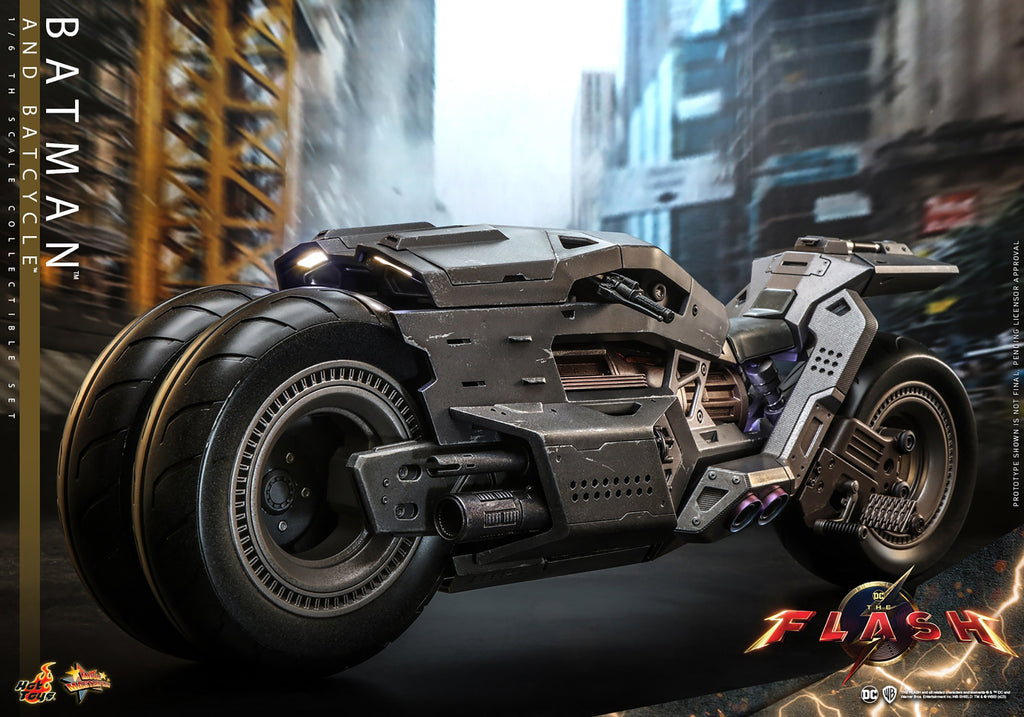Batman DC Sixth Scale Figure