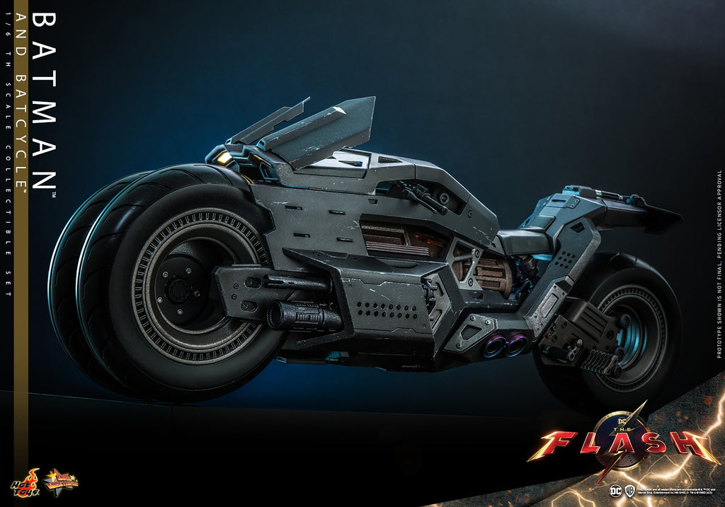 Batman DC Sixth Scale Figure