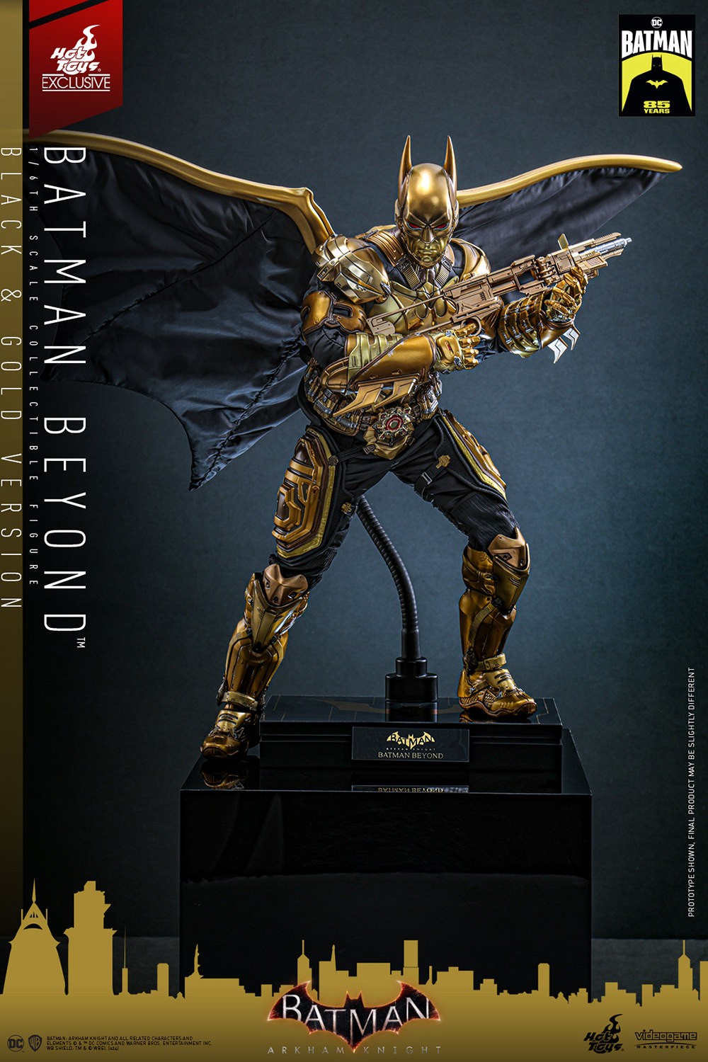 Batman Beyond (Black & Gold Version) DC Sixth Scale Figure
