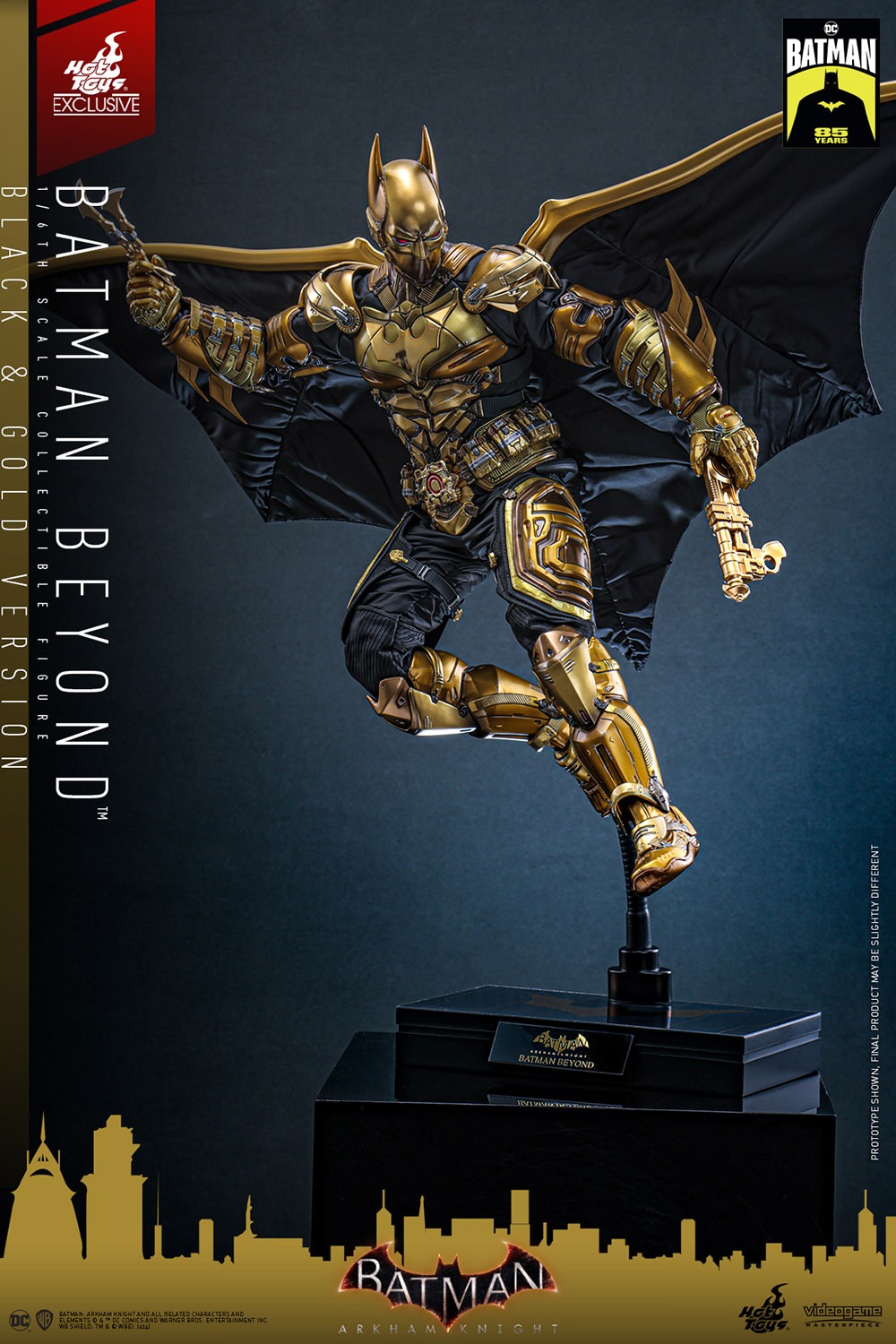 Batman Beyond (Black & Gold Version) DC Sixth Scale Figure