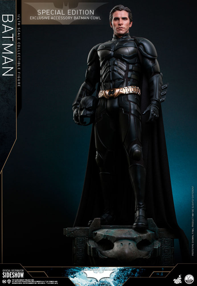 Batman DC Quarter Scale Figure
