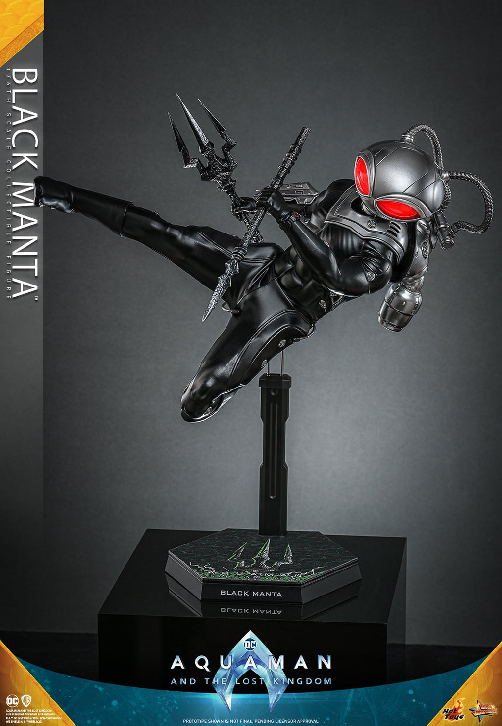 Black Manta DC Sixth Scale Figure