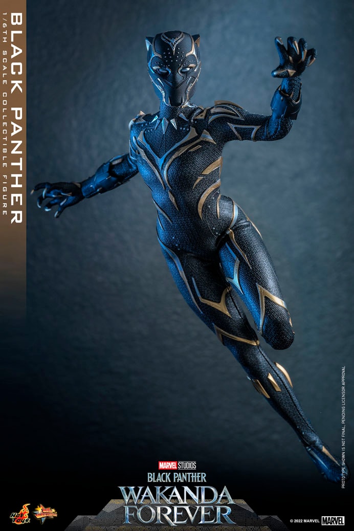 Black Panther Marvel Sixth Scale Figure