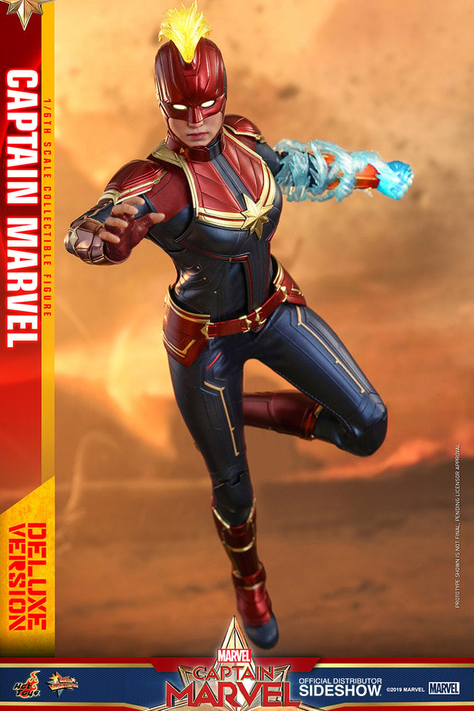 Captain Marvel Sixth Scale Figure