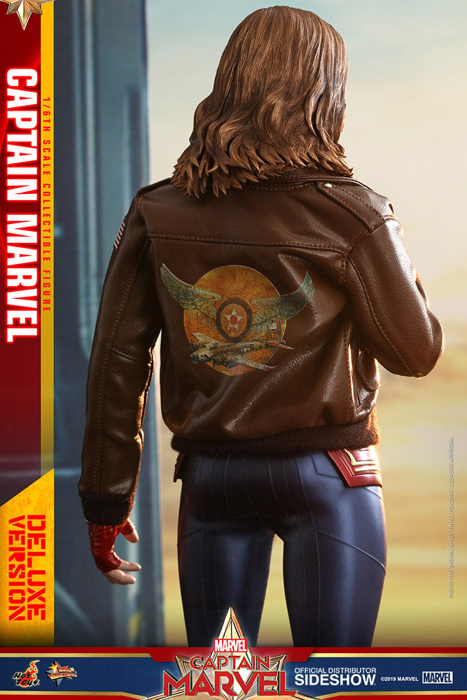 Captain Marvel Sixth Scale Figure