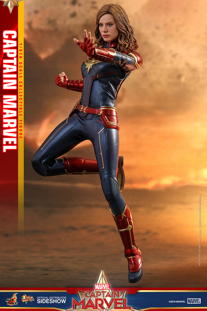 Captain Marvel Sixth Scale Figure