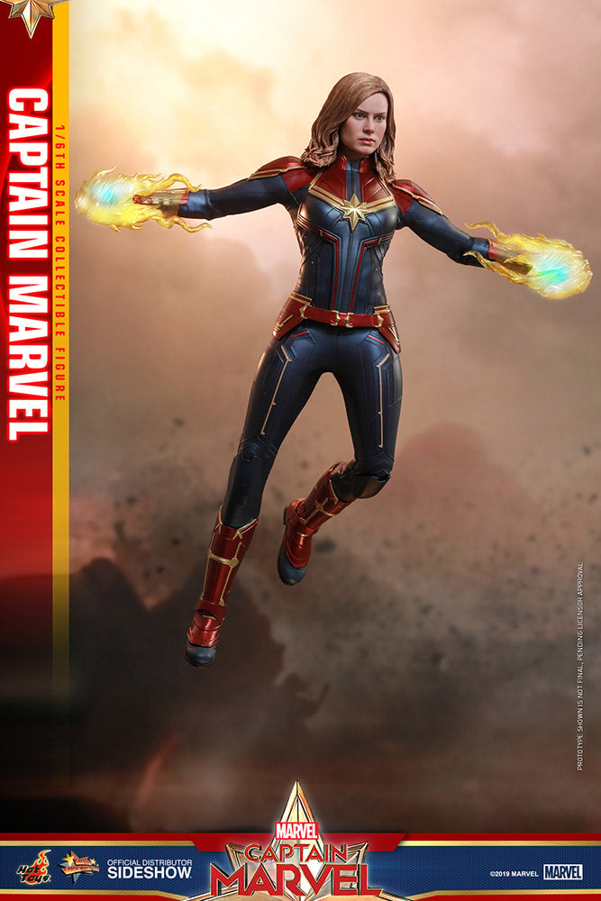 Captain Marvel Sixth Scale Figure