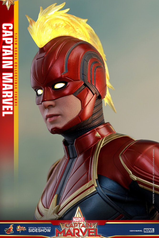 Captain Marvel Sixth Scale Figure