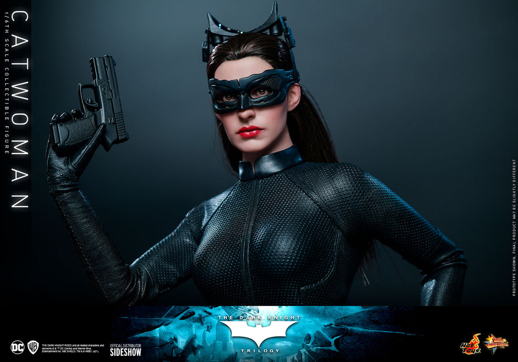 Catwoman DC Sixth Scale Figure
