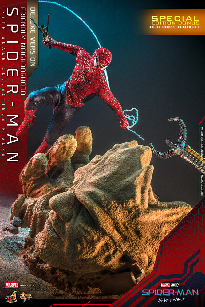 Friendly Neighborhood Spider-Man Marvel Sixth Scale Figure