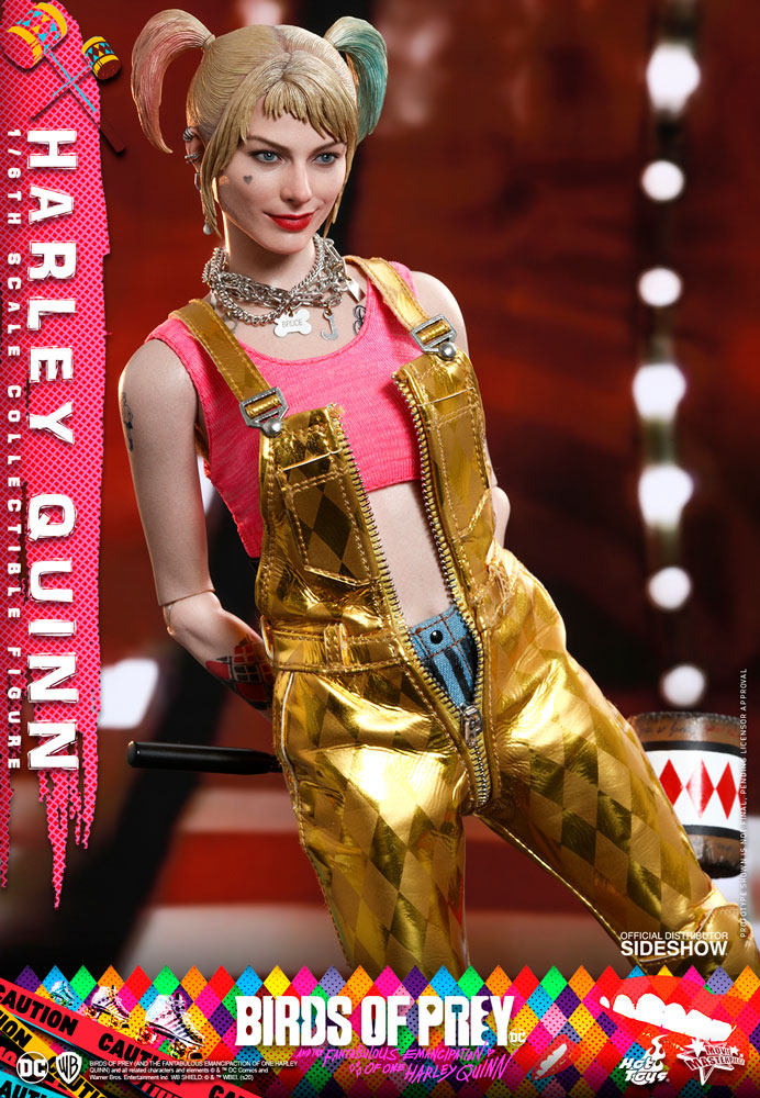 Harley Quinn DC Sixth Scale Figure