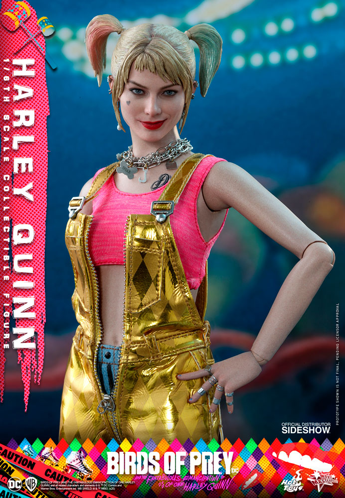 Harley Quinn DC Sixth Scale Figure