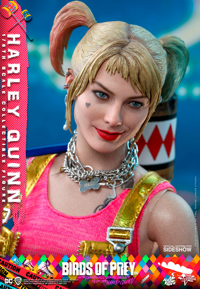 Harley Quinn DC Sixth Scale Figure