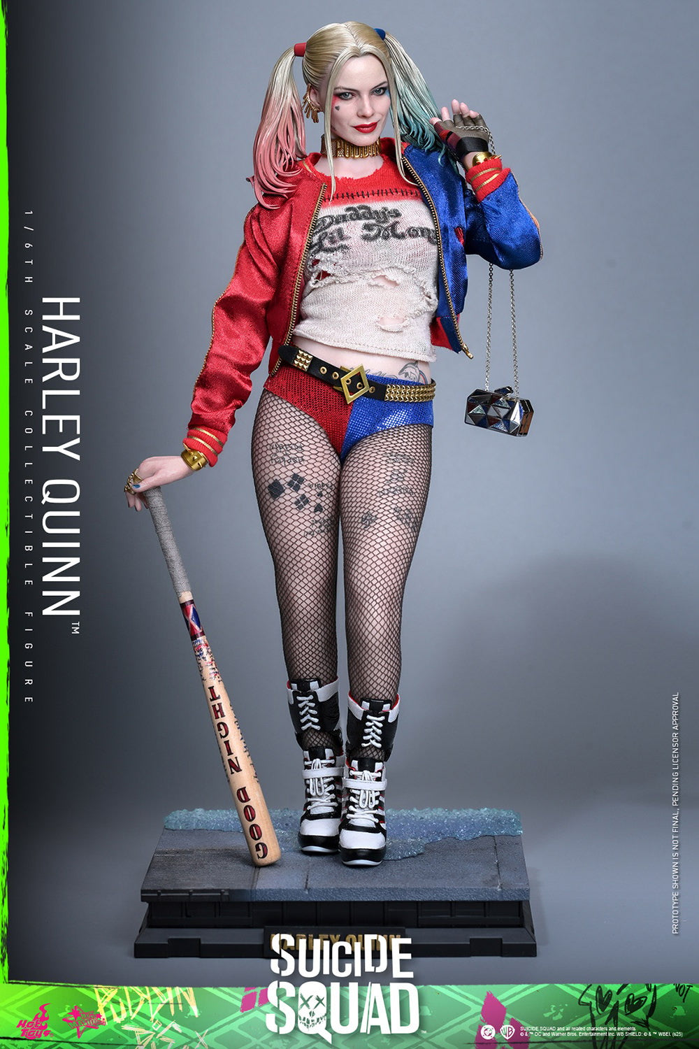 Harley Quinn DC Sixth Scale Figure