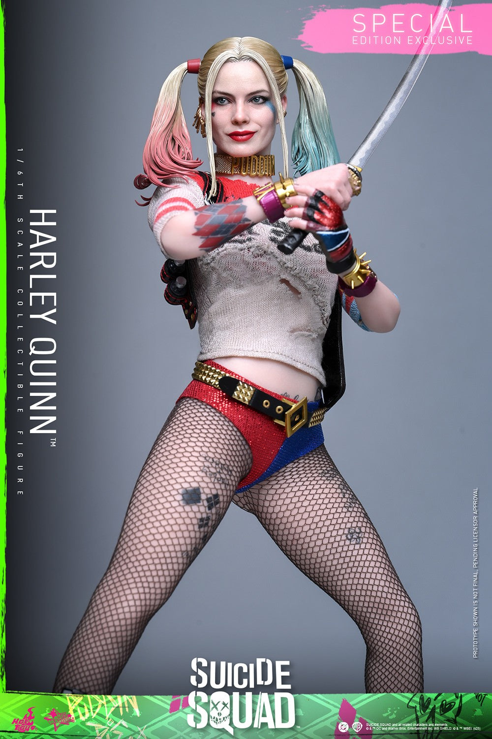 Harley Quinn DC Sixth Scale Figure