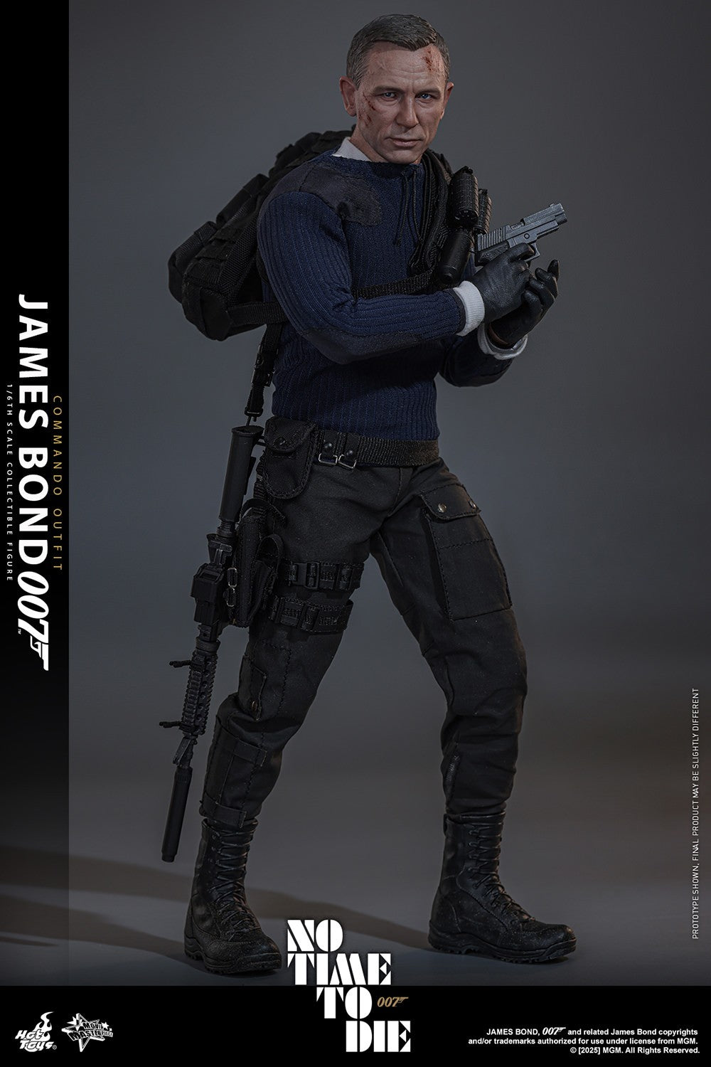 James Bond (Commando Outfit) Sixth Scale Figure