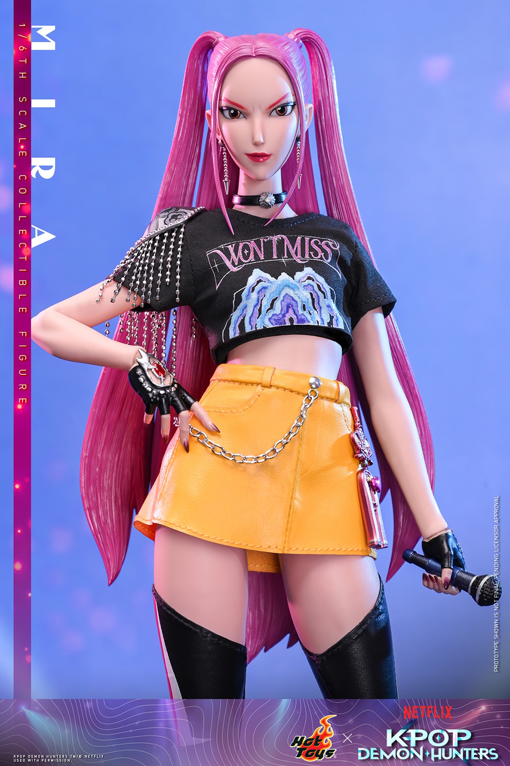 Rumi KPop Demon Hunters Sixth Scale Figure