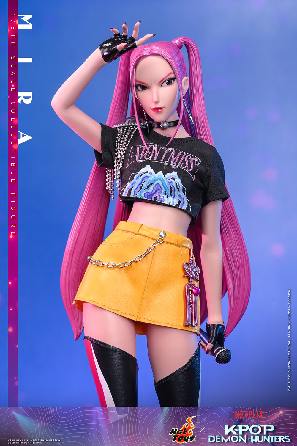 Rumi KPop Demon Hunters Sixth Scale Figure