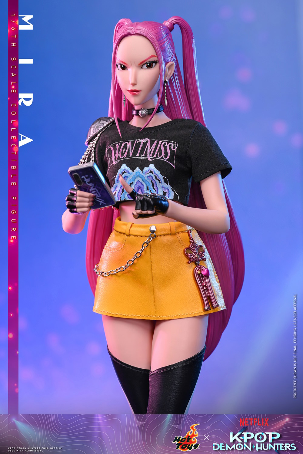 Rumi KPop Demon Hunters Sixth Scale Figure