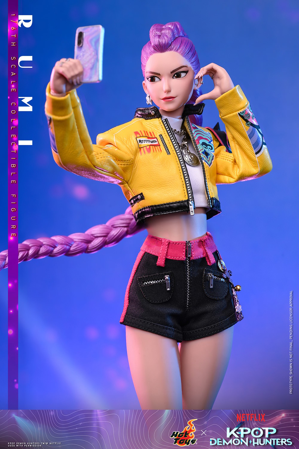 Rumi KPop Demon Hunters Sixth Scale Figure