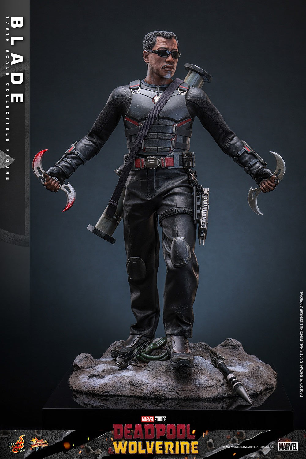 Blade Marvel Sixth Scale Figure