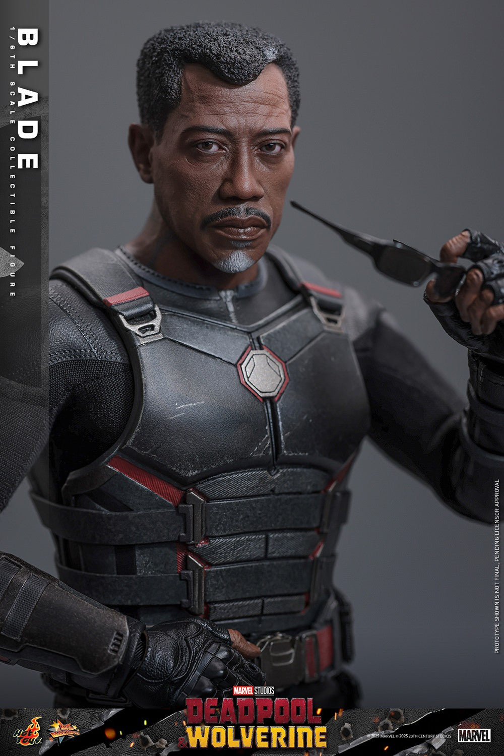 Blade Marvel Sixth Scale Figure