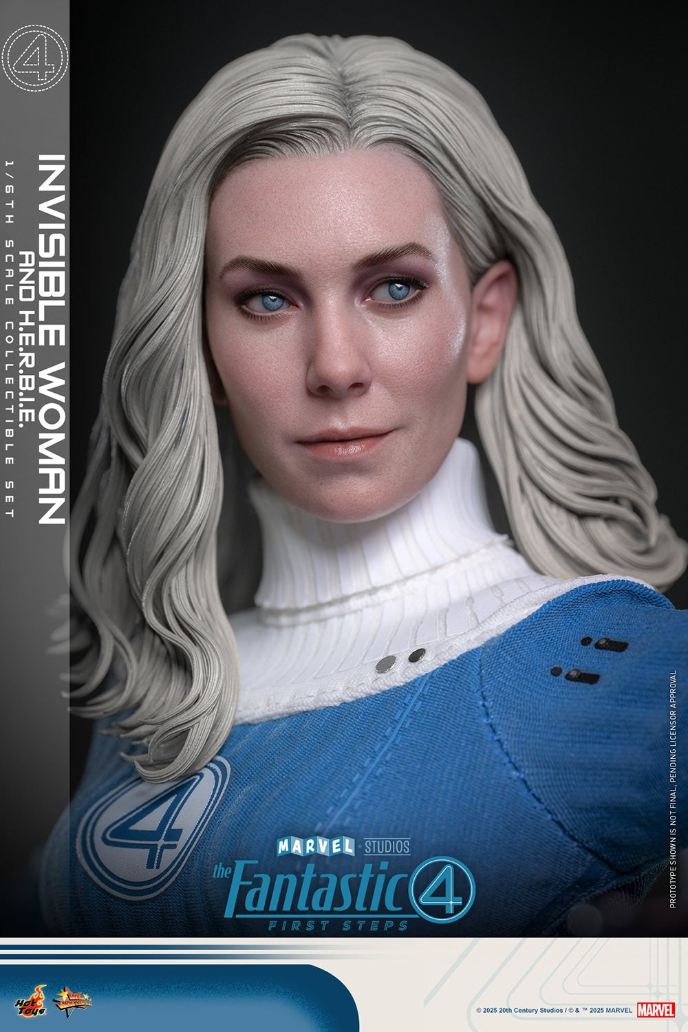 Invisible Woman Marvel Sixth Scale Figure