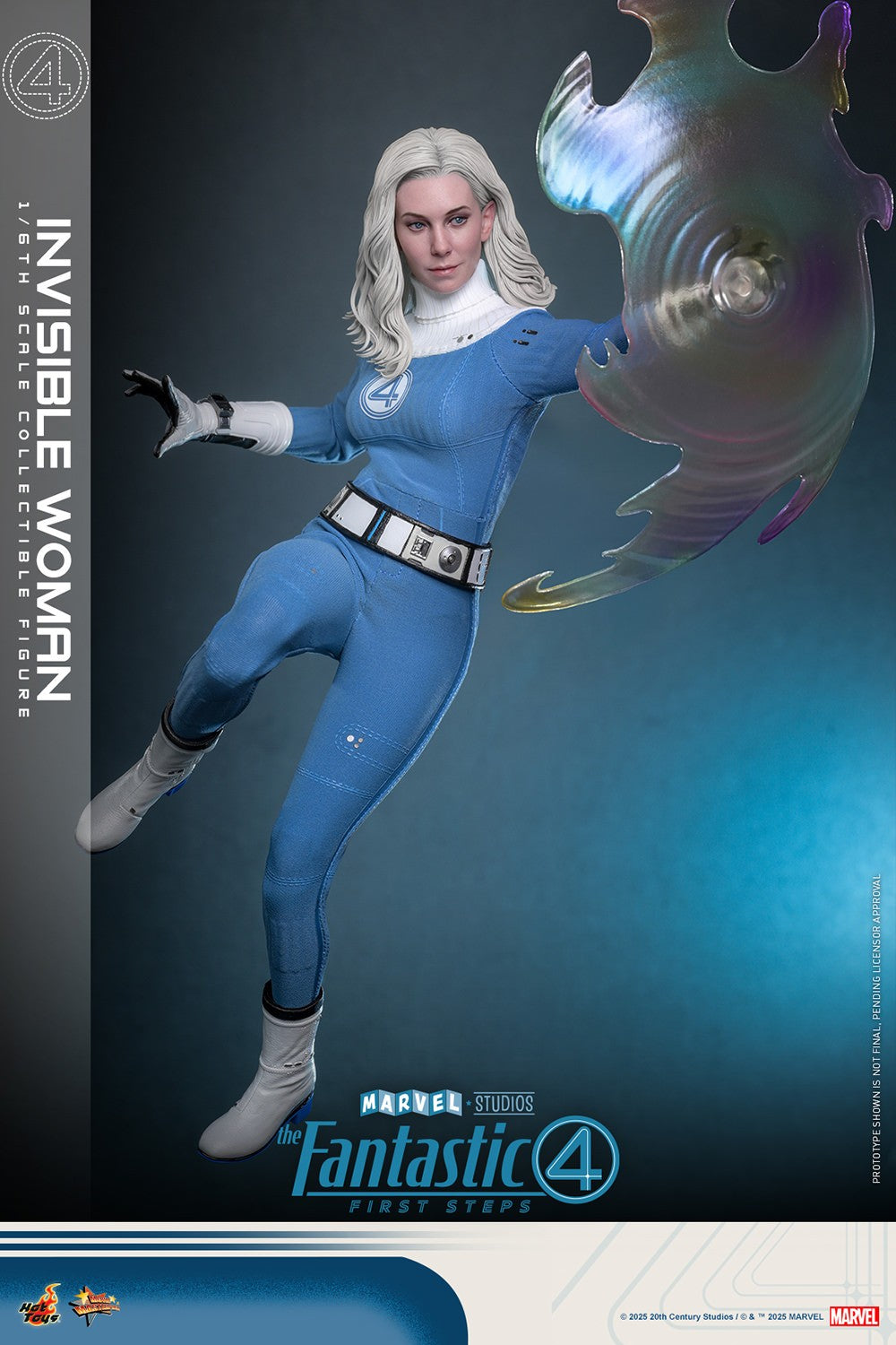 Invisible Woman Marvel Sixth Scale Figure