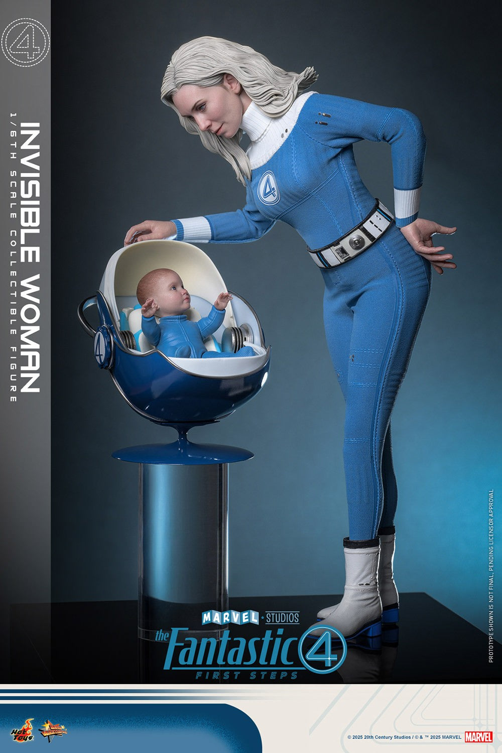 Invisible Woman Marvel Sixth Scale Figure