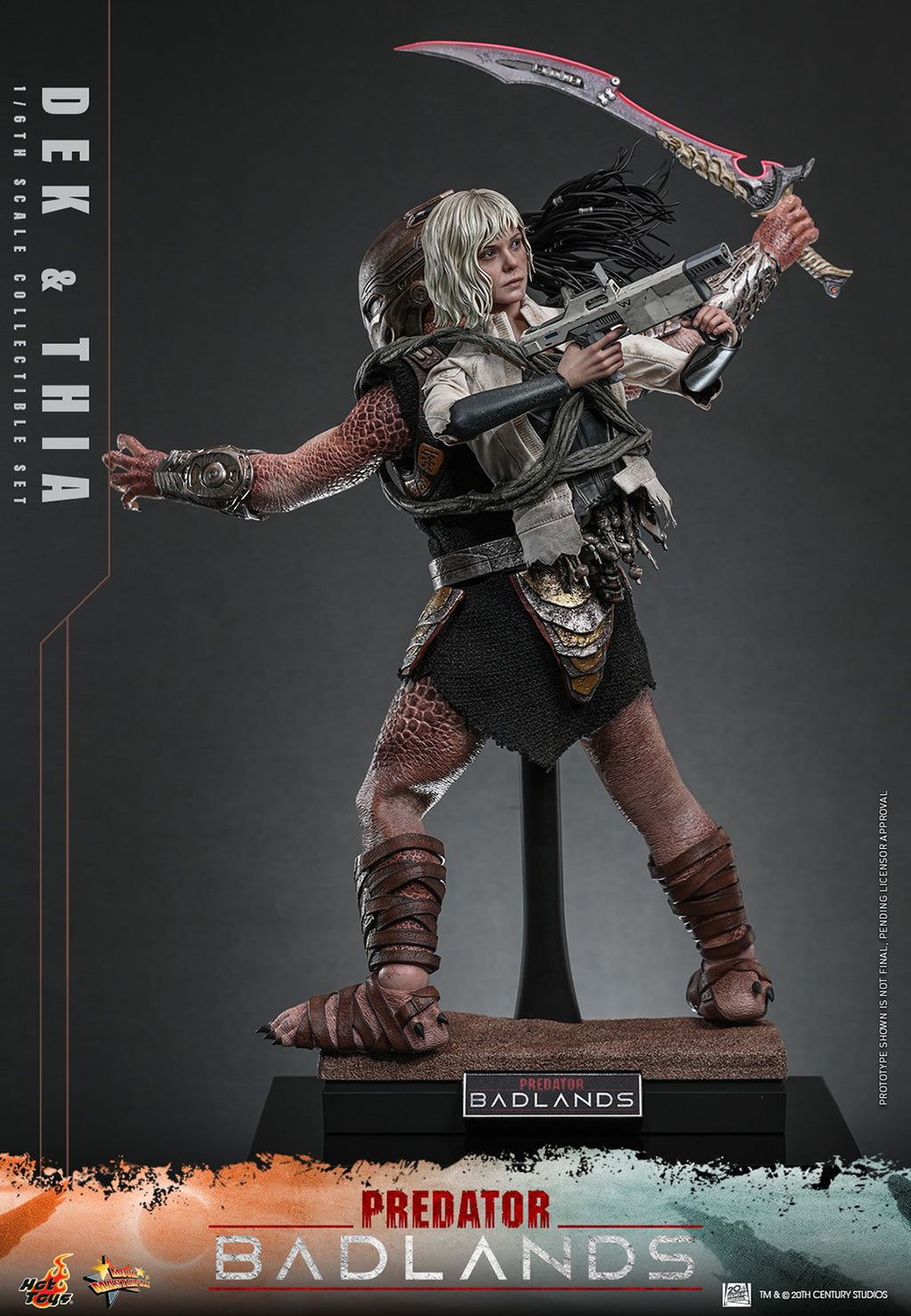 Dek Predator Sixth Scale Figure