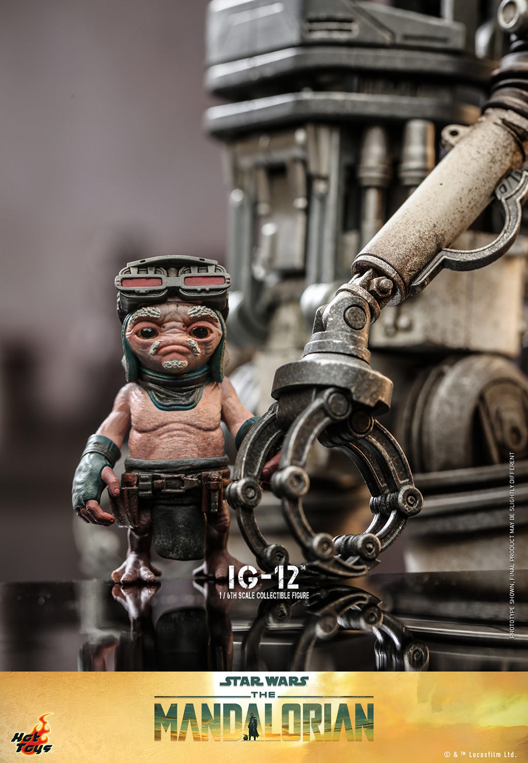 IG-12 Star Wars Sixth Scale Figure