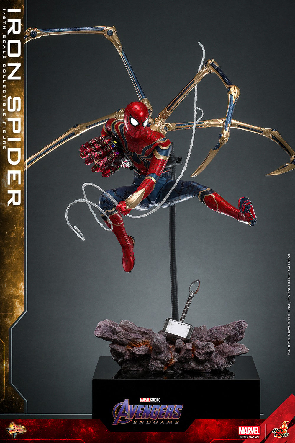 Iron Spider Marvel Sixth Scale Figure