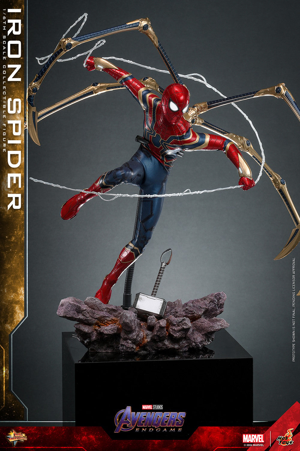 Iron Spider Marvel Sixth Scale Figure