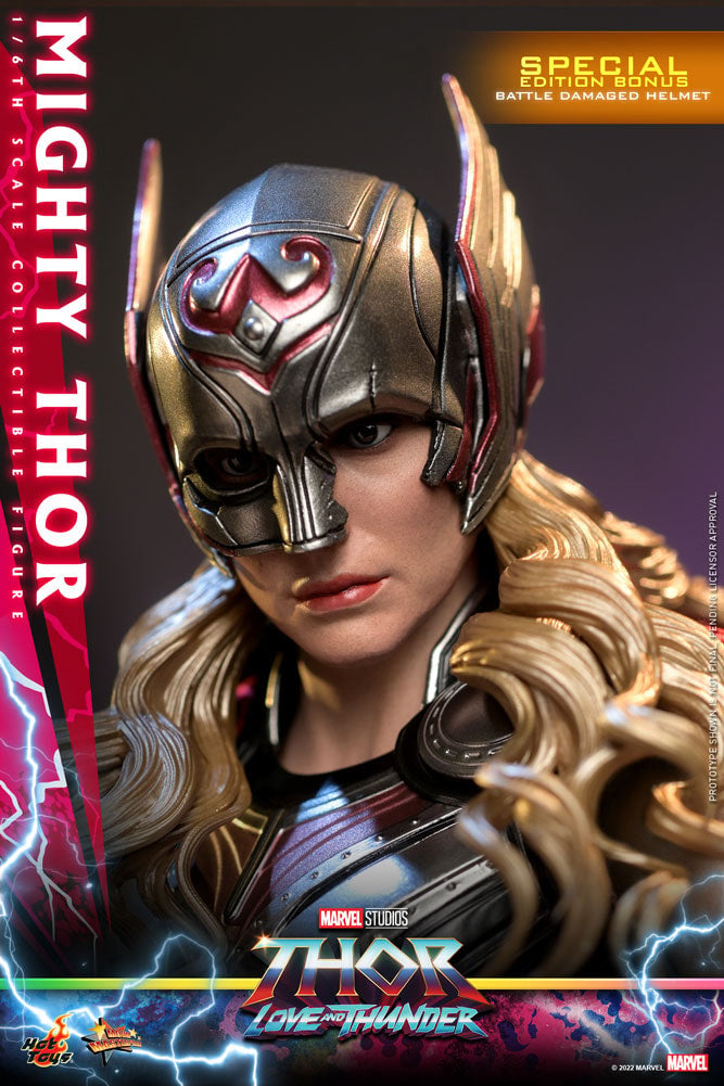Mighty Thor Marvel Sixth Scale Figure