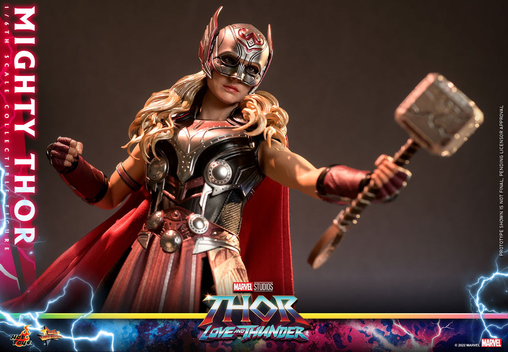 Mighty Thor Marvel Sixth Scale Figure