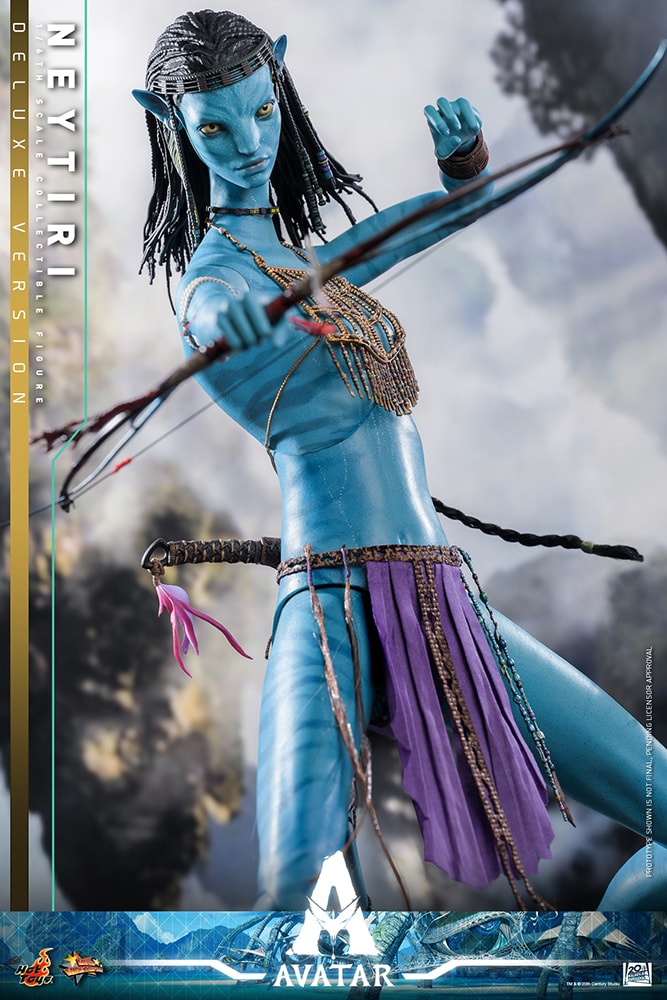 Neytiri AVATAR Sixth Scale Figure