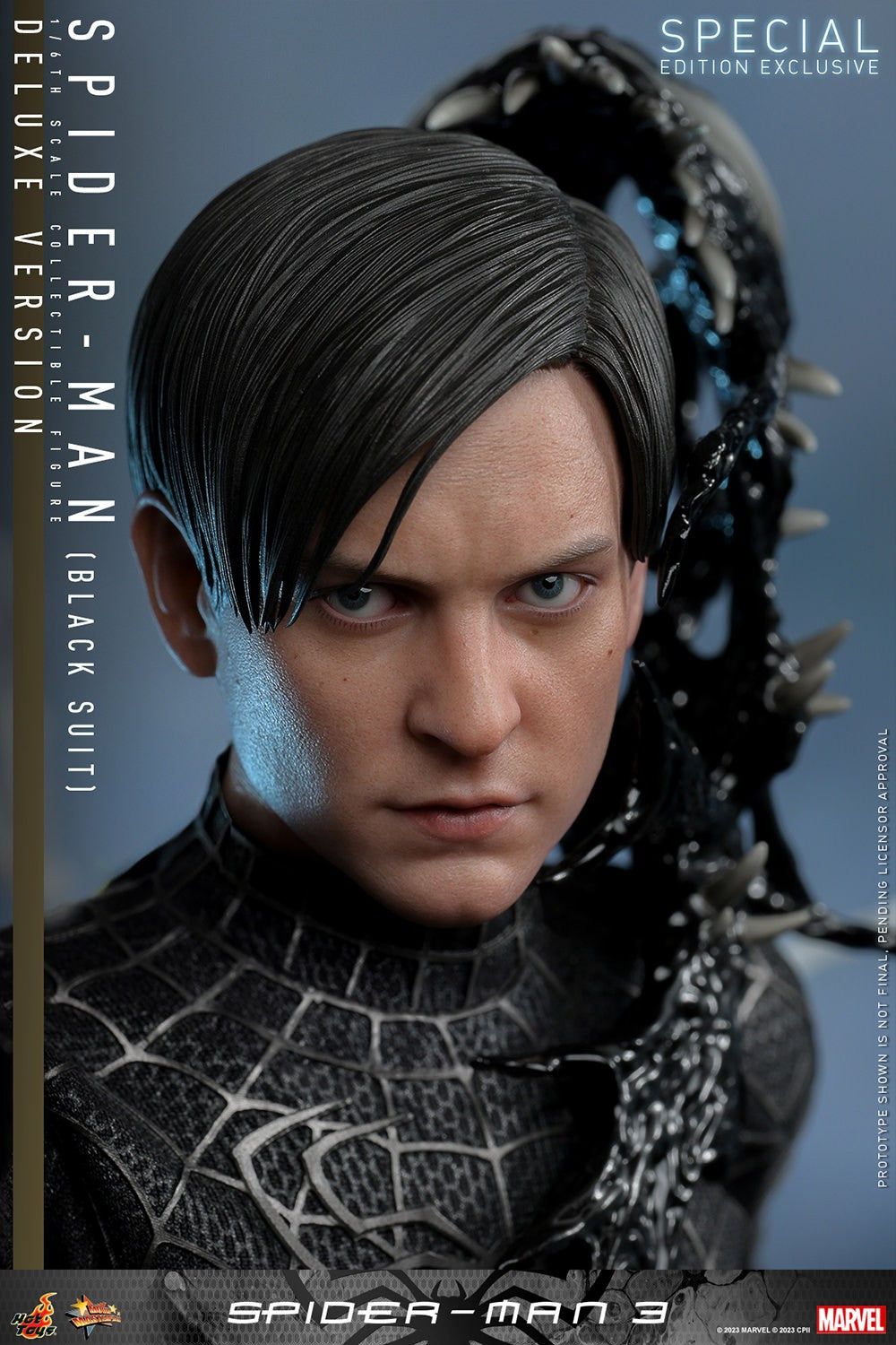 Spider-Man (Black Suit) Marvel Sixth Scale Figure