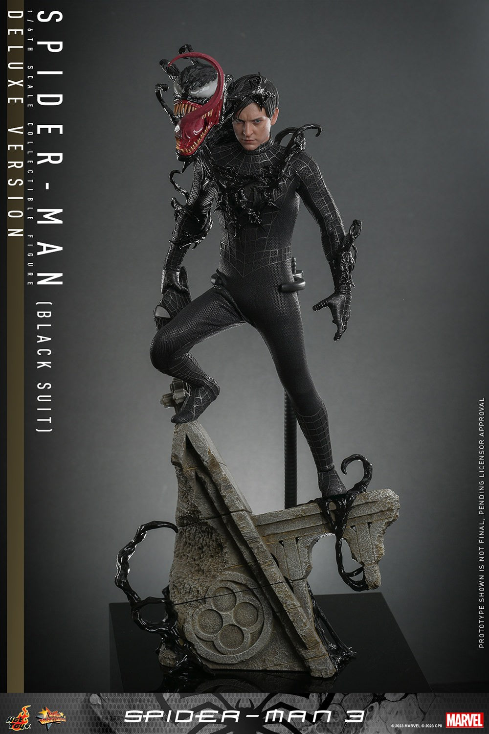 Spider-Man (Black Suit) Marvel Sixth Scale Figure
