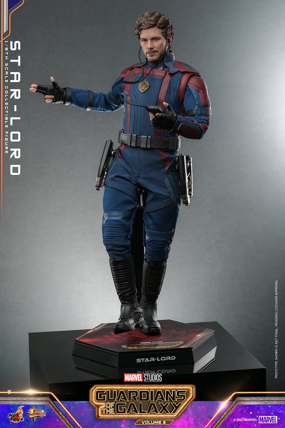 Star-Lord Marvel Sixth Scale Figure