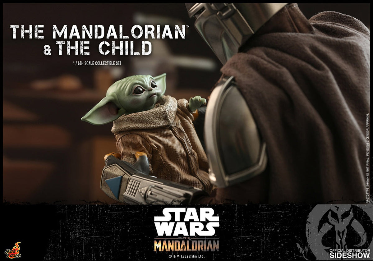 The Mandalorian and The Child Star Wars Sixth Scale Figure