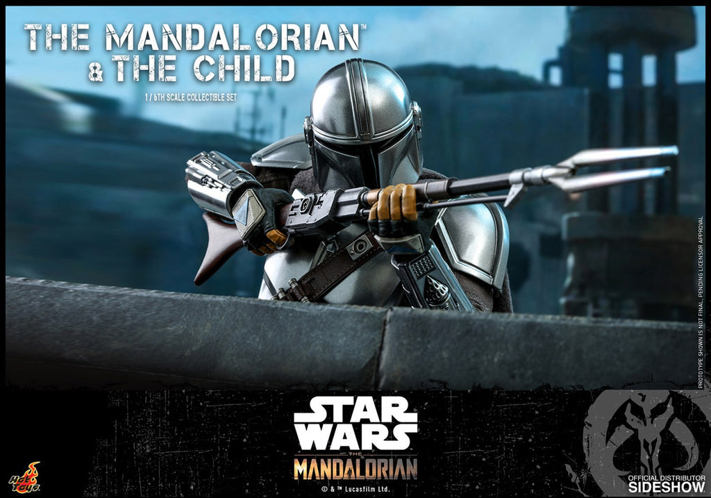 The Mandalorian and The Child Star Wars Sixth Scale Figure