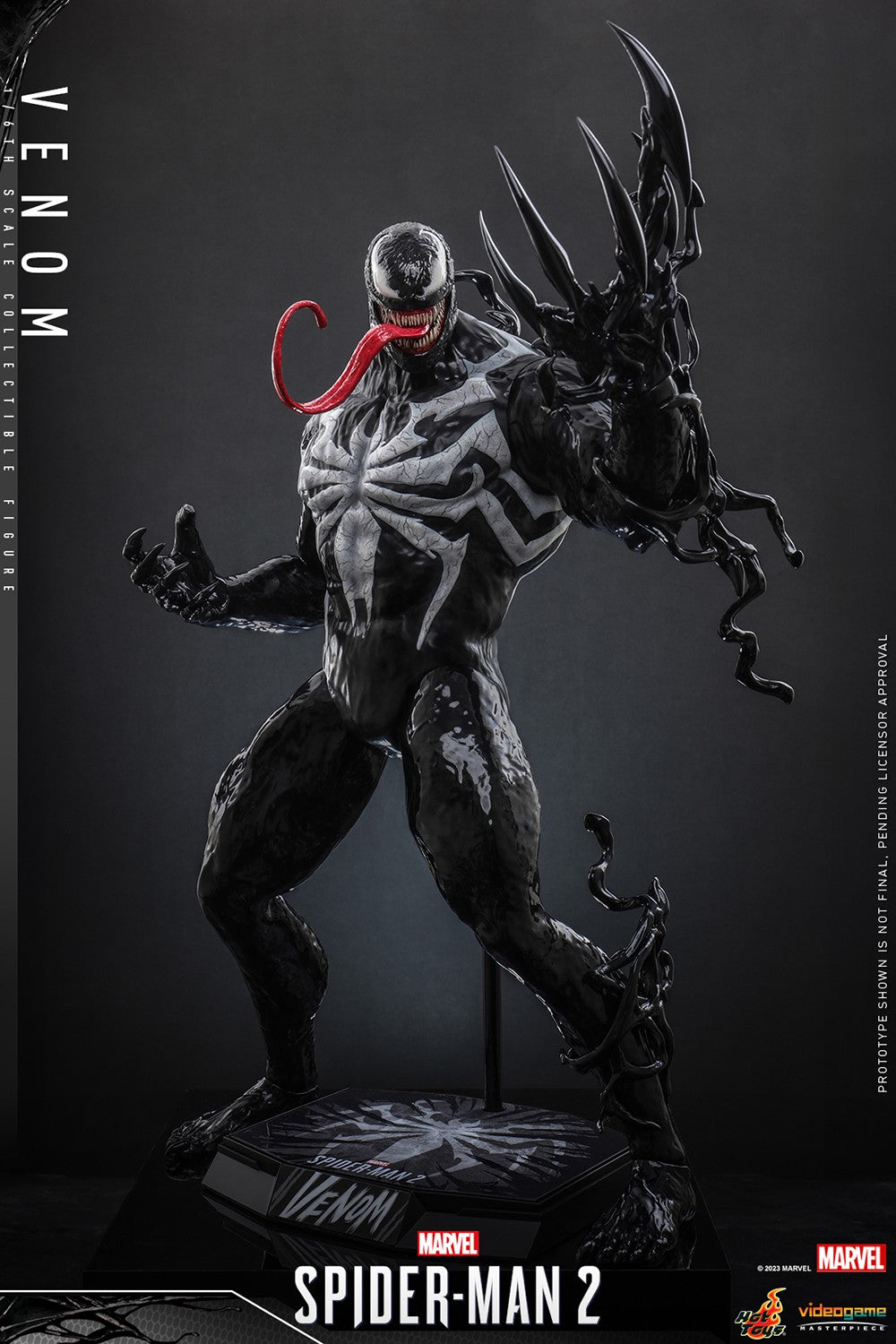 Venom Marvel Sixth Scale Figure